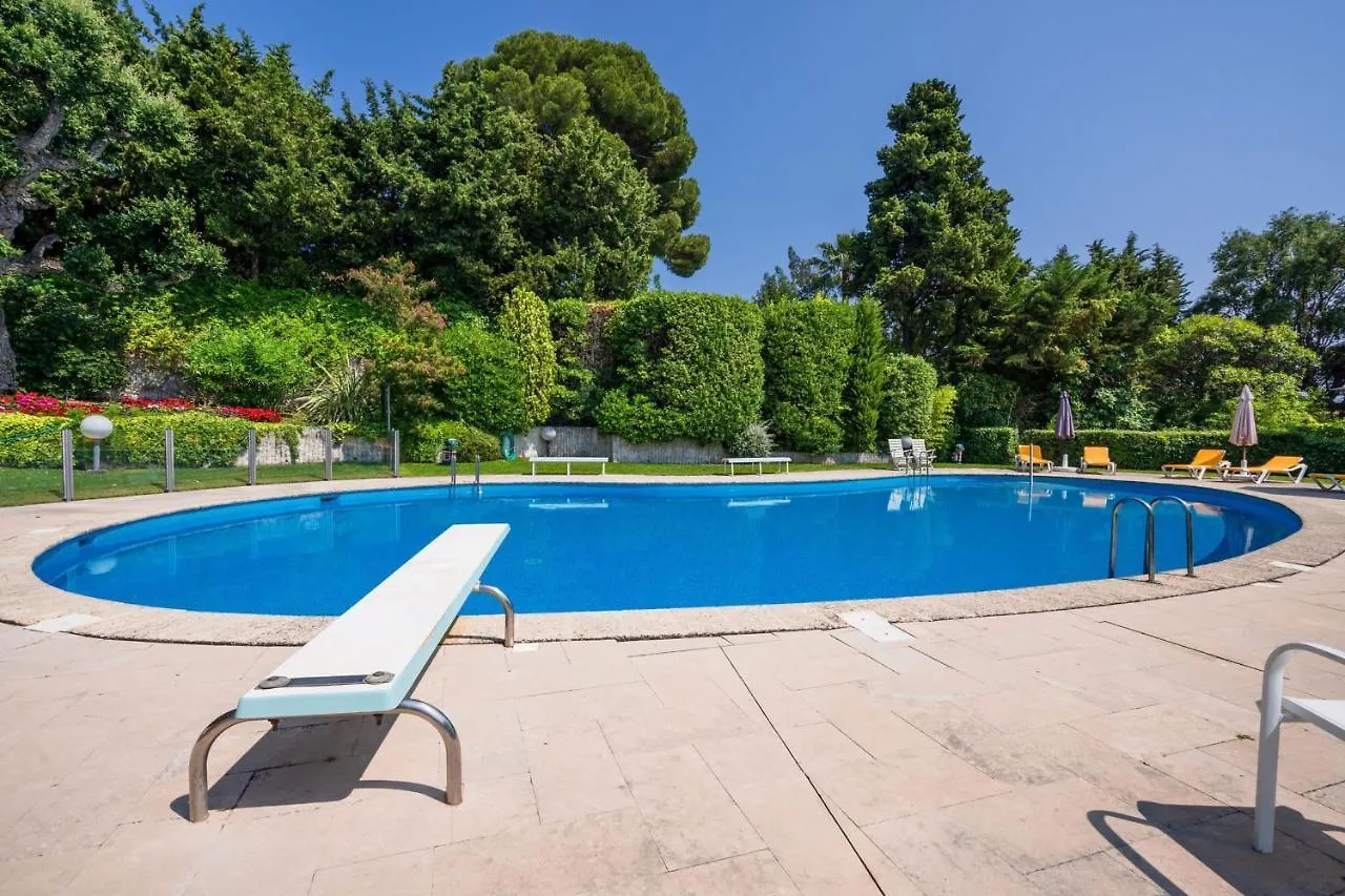 2-Br Luxury Apartment With Sea View And Pool Cannes