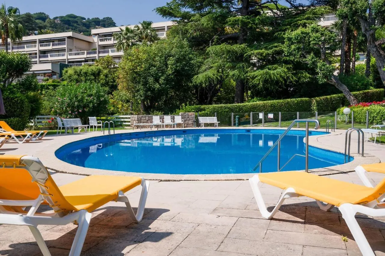 2-Br Luxury Apartment With Sea View And Pool Cannes France